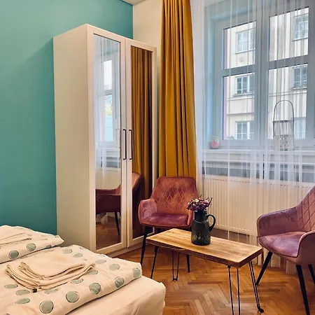Modern Na Hluboké In * Prague