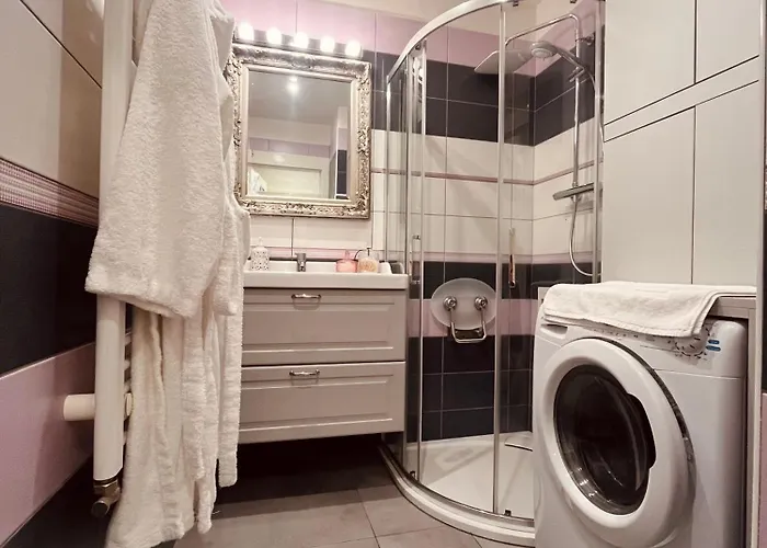 Appartement Modern Na Hluboké In *