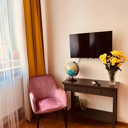Appartement Modern Na Hluboké In *